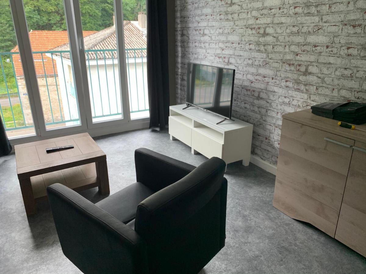 Appartement Tout Confort Dans Une Residence Calme ジヴェ エクステリア 写真