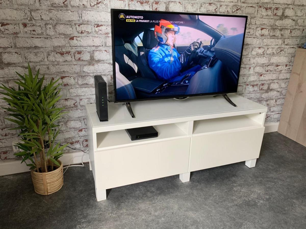Appartement Tout Confort Dans Une Residence Calme ジヴェ エクステリア 写真