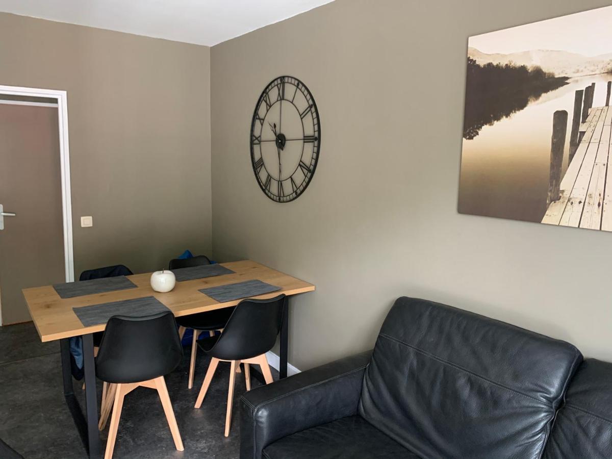 Appartement Tout Confort Dans Une Residence Calme ジヴェ エクステリア 写真