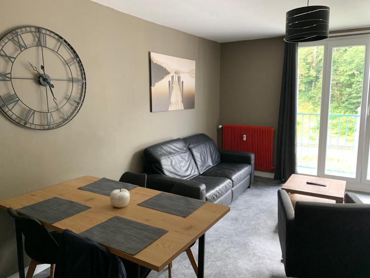 Appartement Tout Confort Dans Une Residence Calme ジヴェ エクステリア 写真