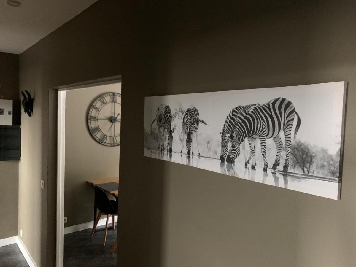 Appartement Tout Confort Dans Une Residence Calme ジヴェ エクステリア 写真